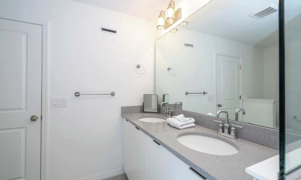 Photo of Bathroom in Davenport