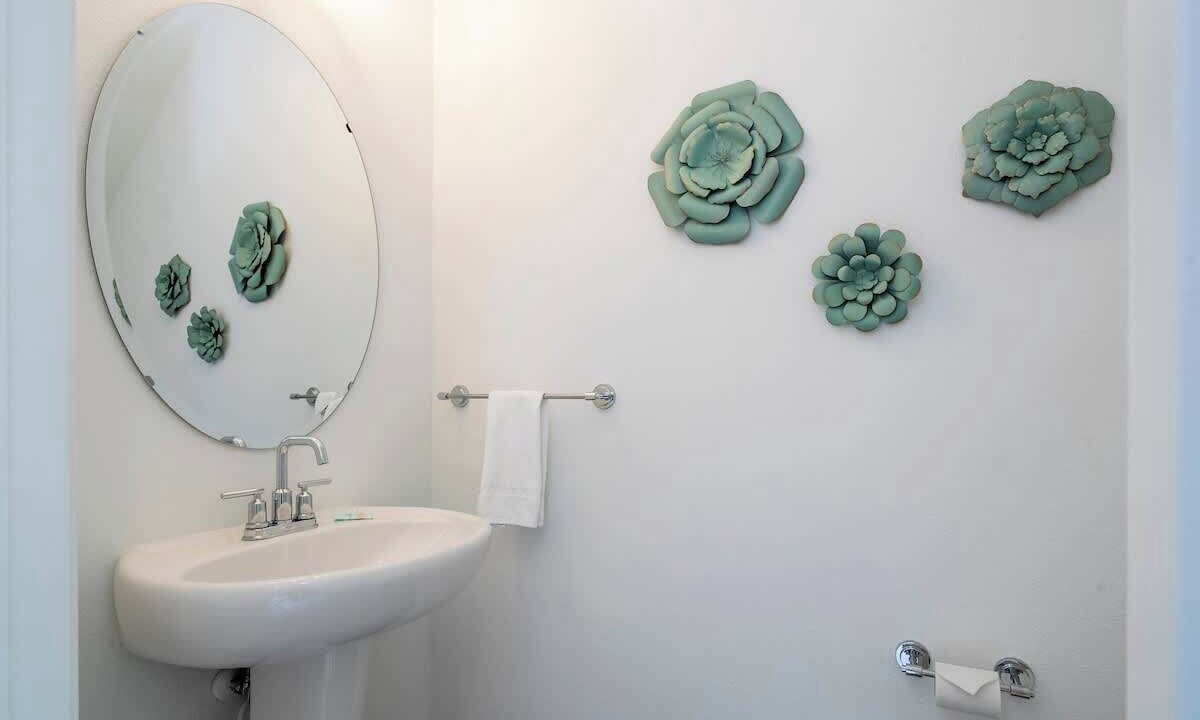 Photo of Bathroom in Davenport