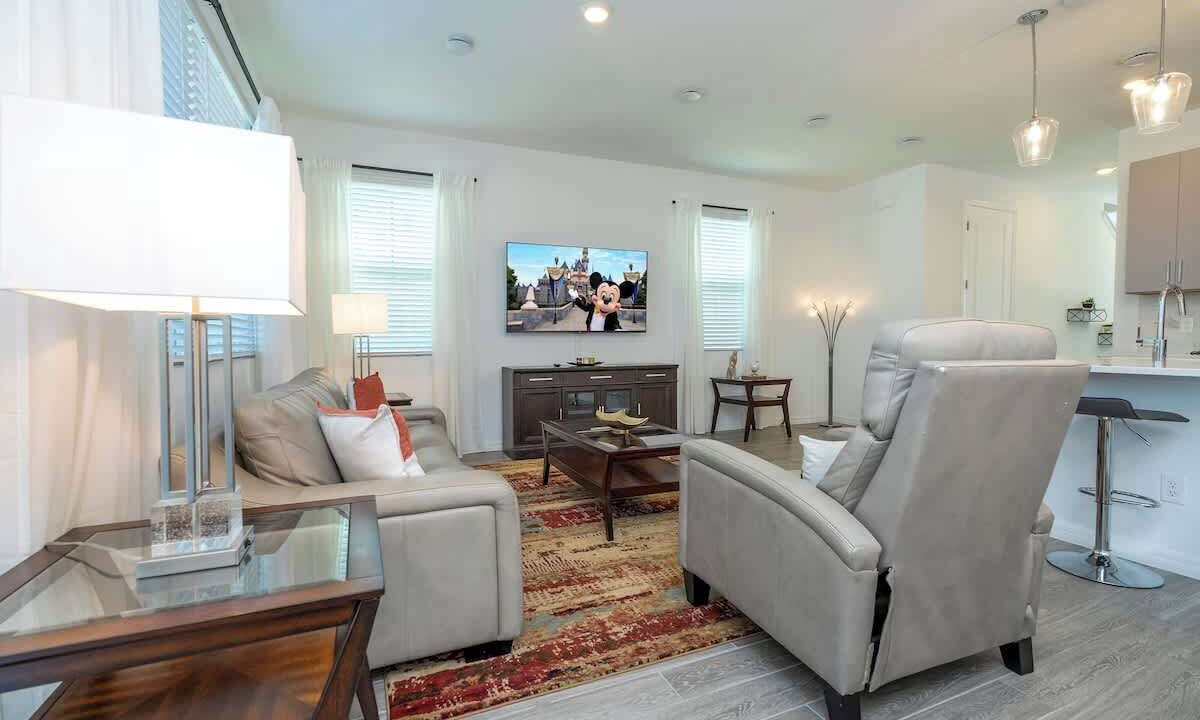 Photo of Livingroom in Davenport