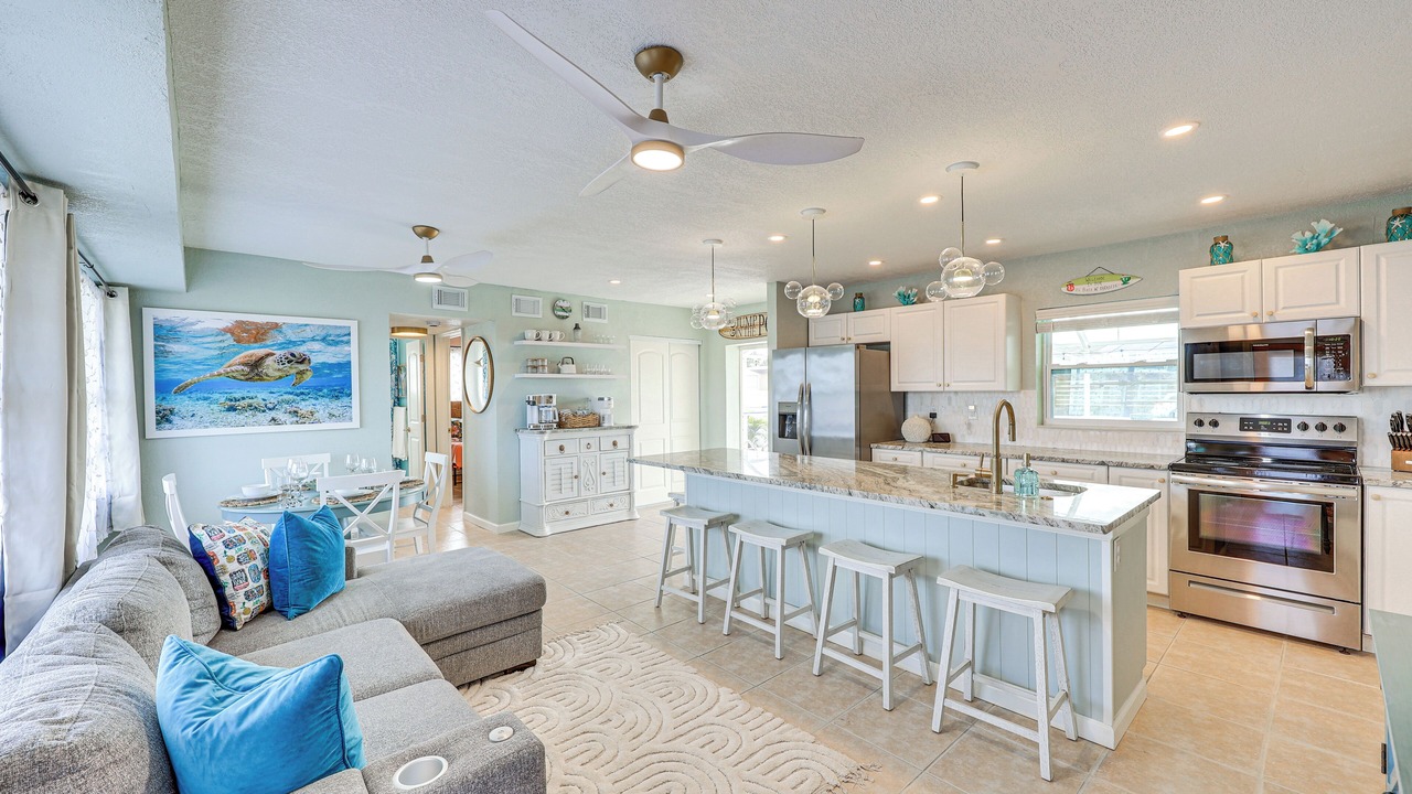 Photo of Bedroom in Edgewater