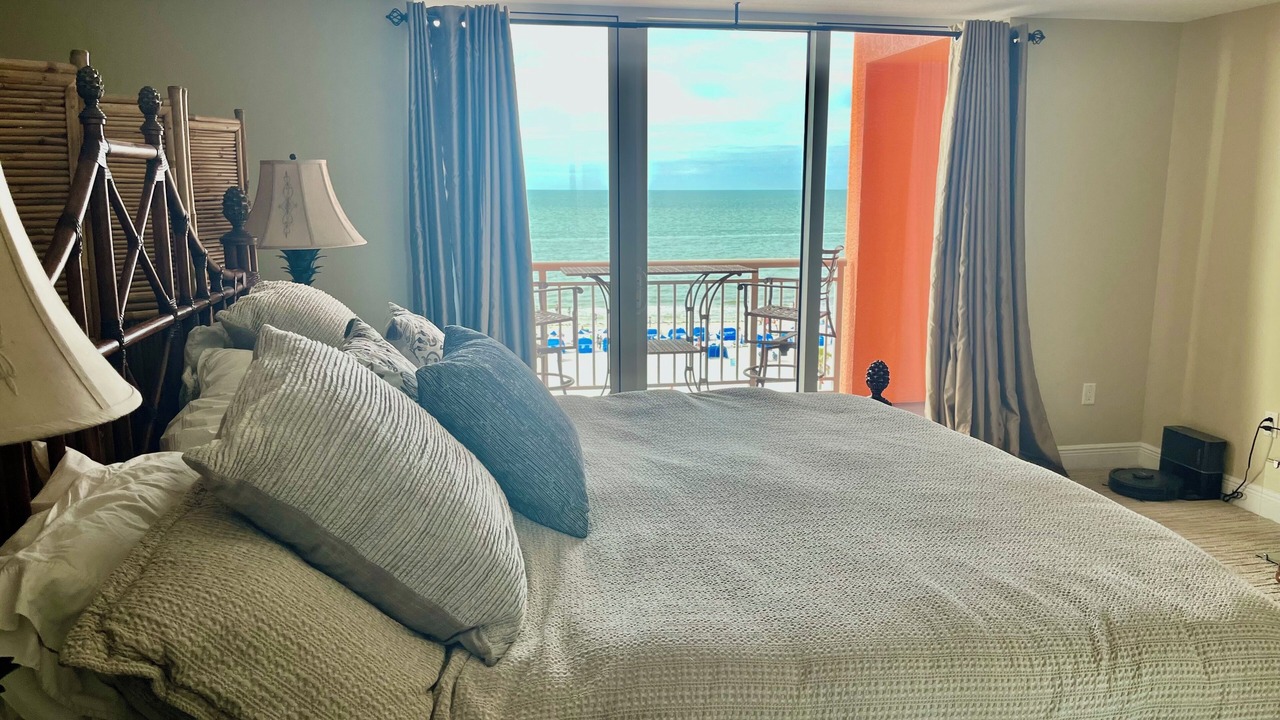 Photo of Bedroom in Clearwater Beach