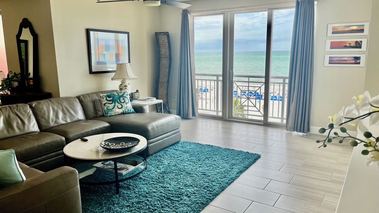 Photo of Livingroom in Clearwater Beach