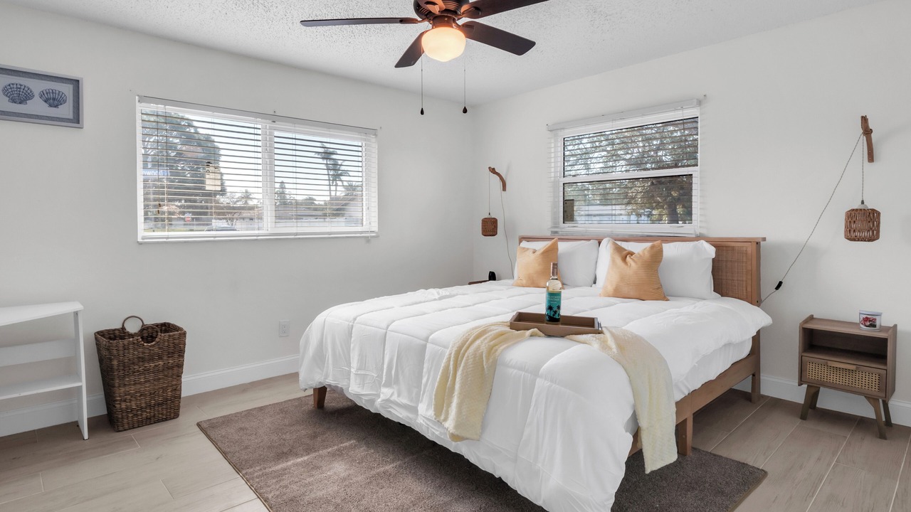 Photo of Bedroom in Oldsmar