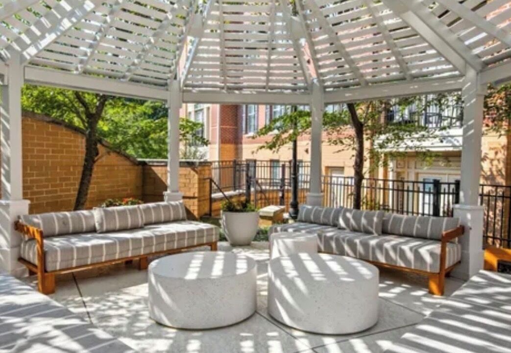 Photo of Patio Balcony in North Bethesda