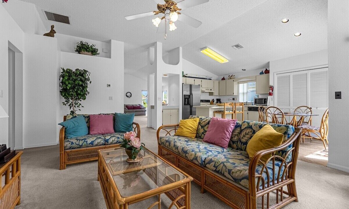 Photo of Livingroom in Lindfields