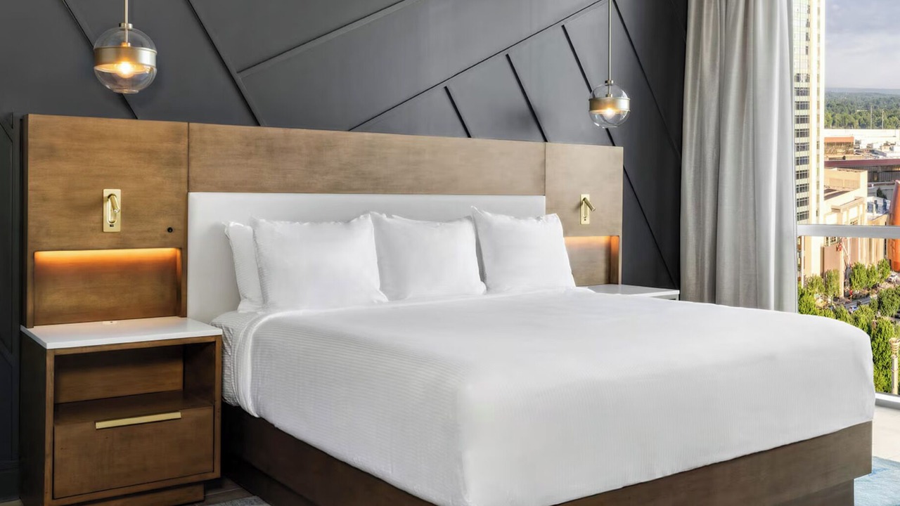Photo of Bedroom in Peachtree Center