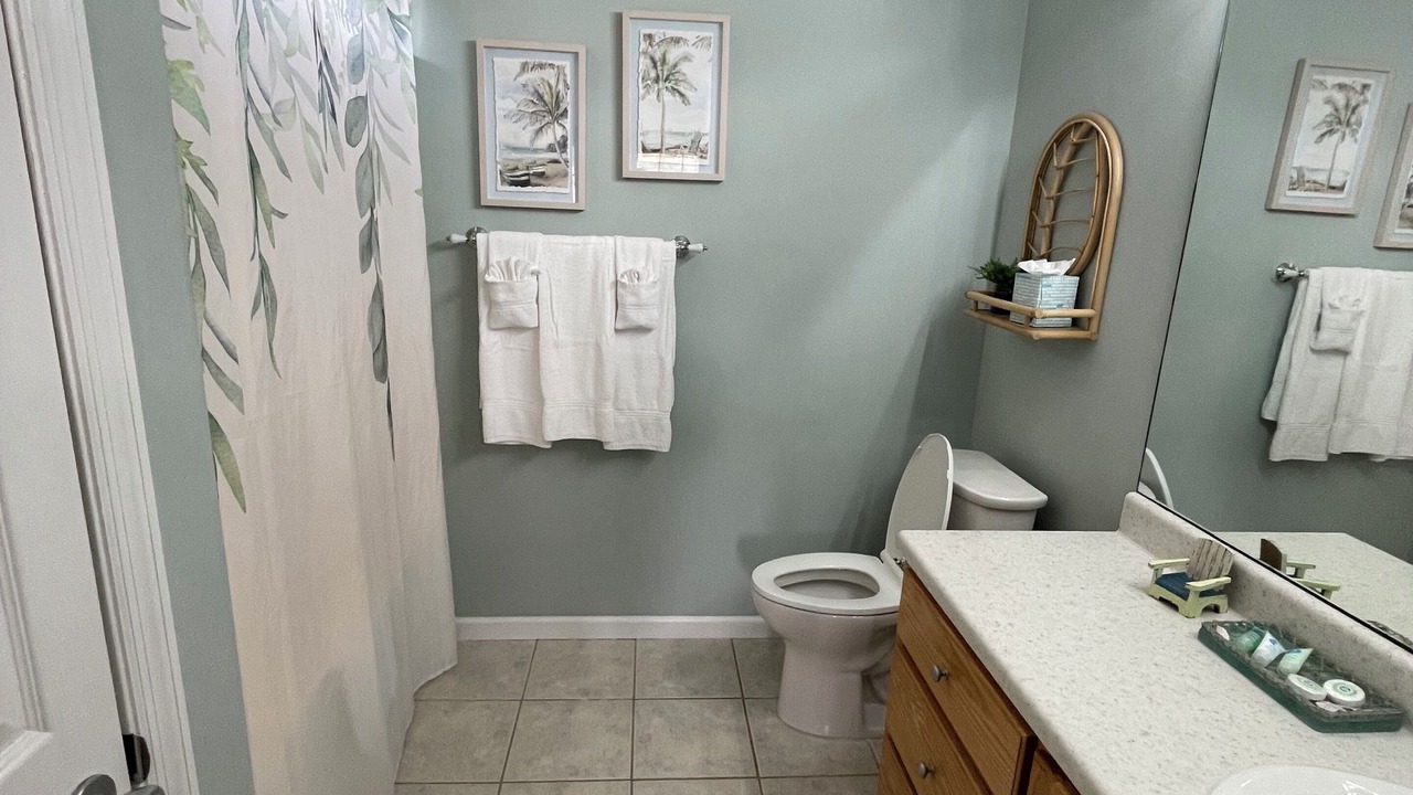 Photo of Bathroom in Dock Junction