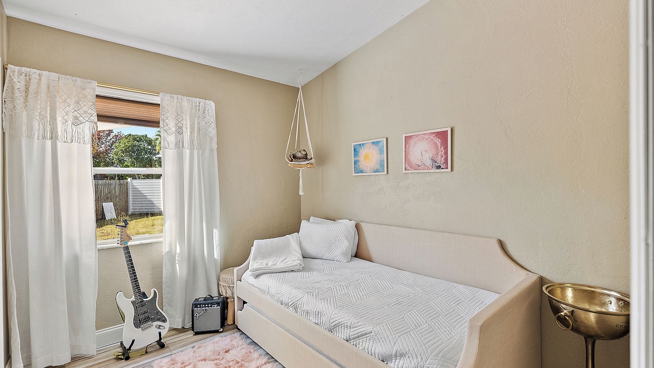 Photo of Bedroom in Coquina Key