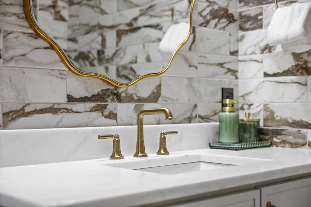 Photo of Bathroom in Old City