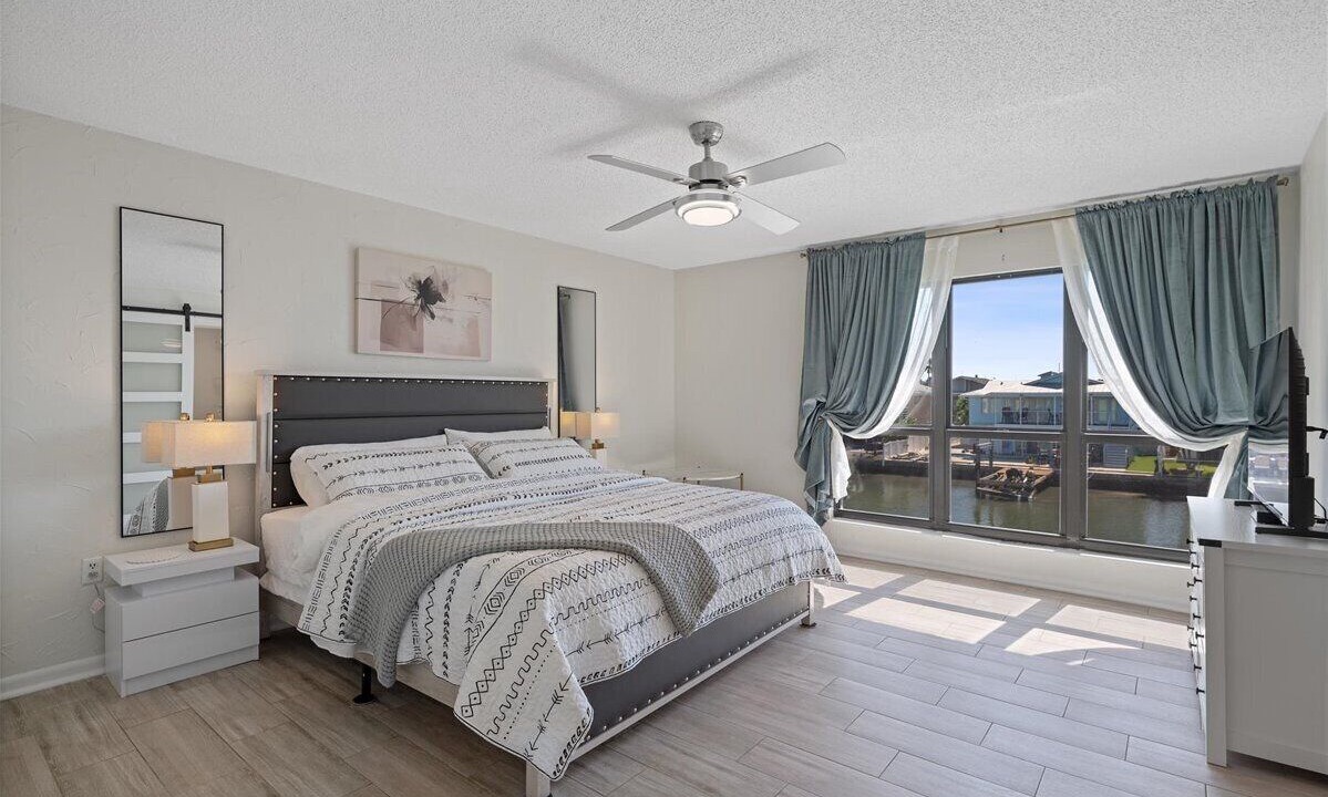 Photo of Bedroom in Indian Rocks Beach