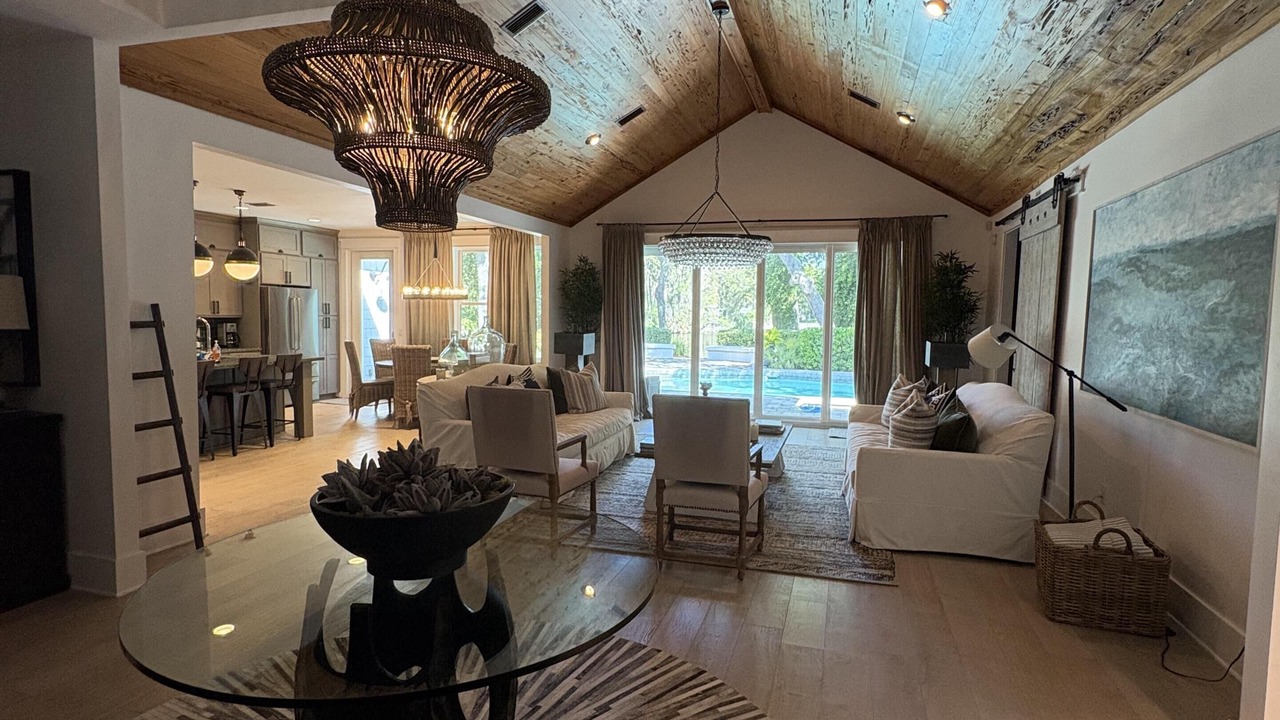 Photo of Livingroom in Saint Simons Island