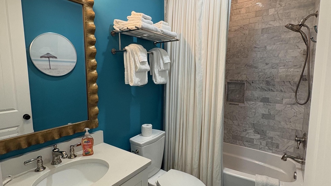 Photo of Bathroom in Saint Simons Island