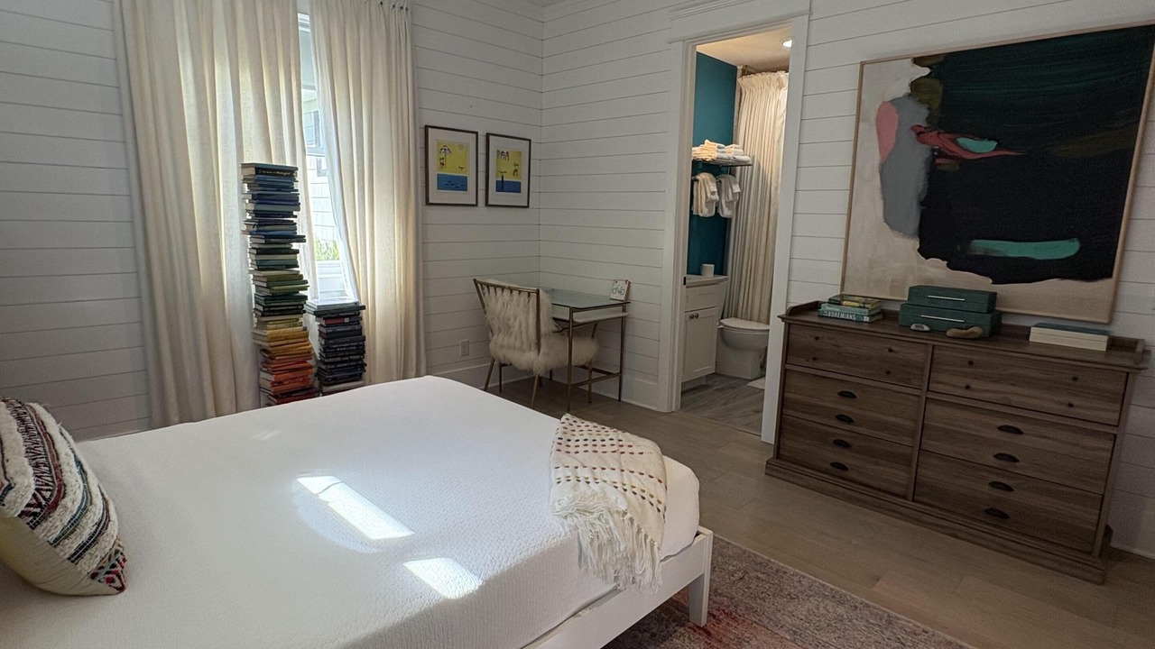 Photo of Bedroom in Saint Simons Island