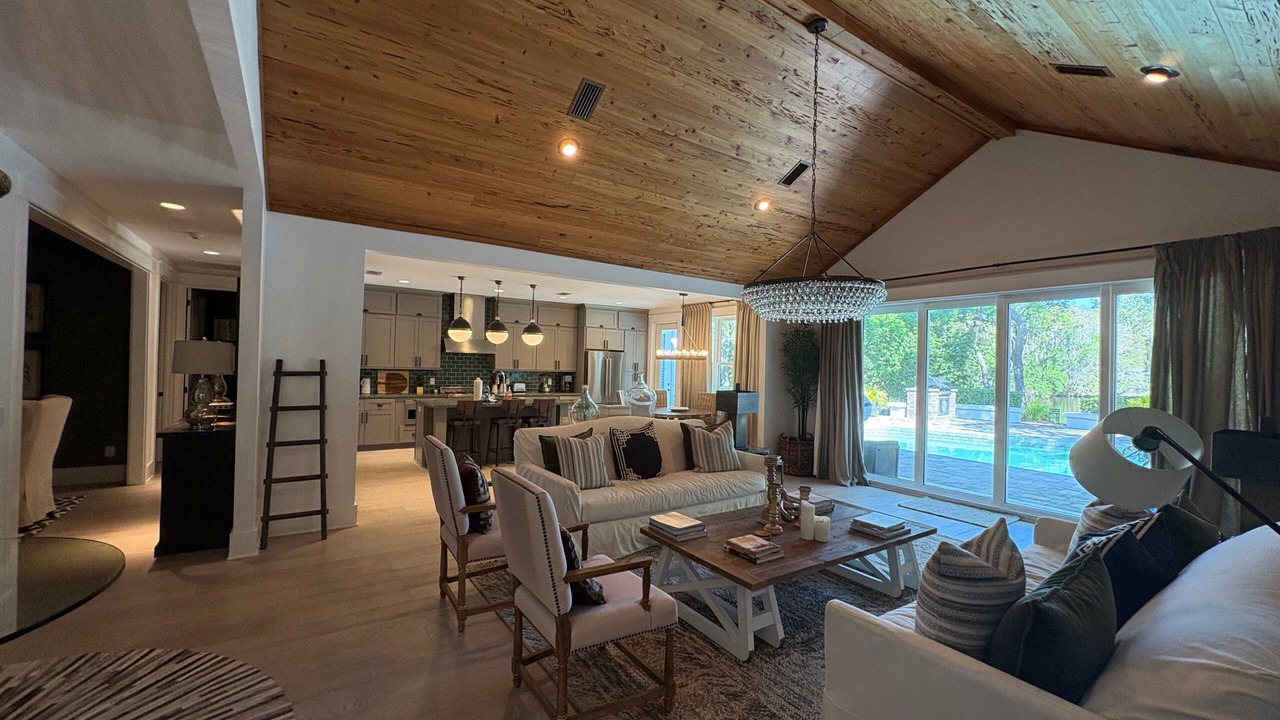 Photo of Livingroom in Saint Simons Island