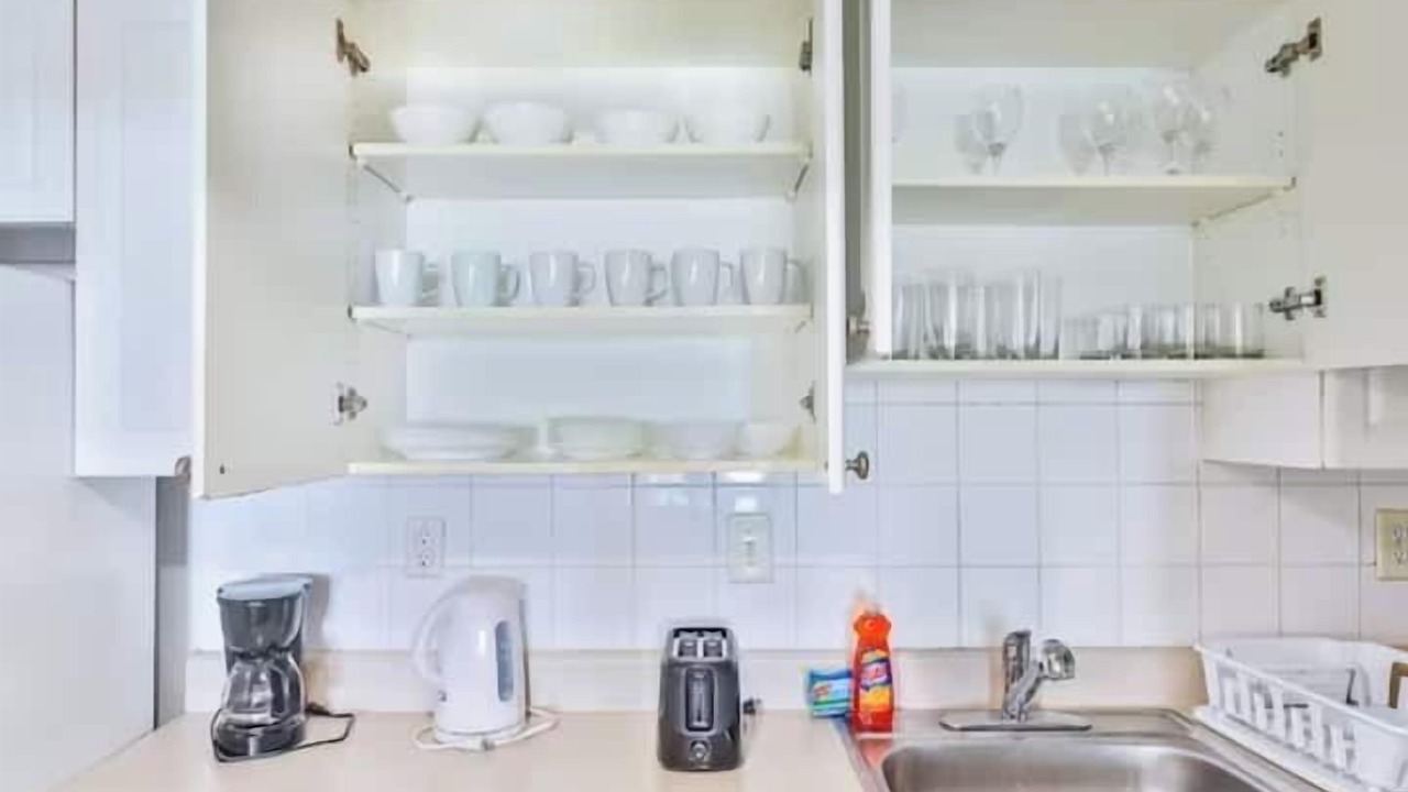 Photo of Kitchen in Golden Beach