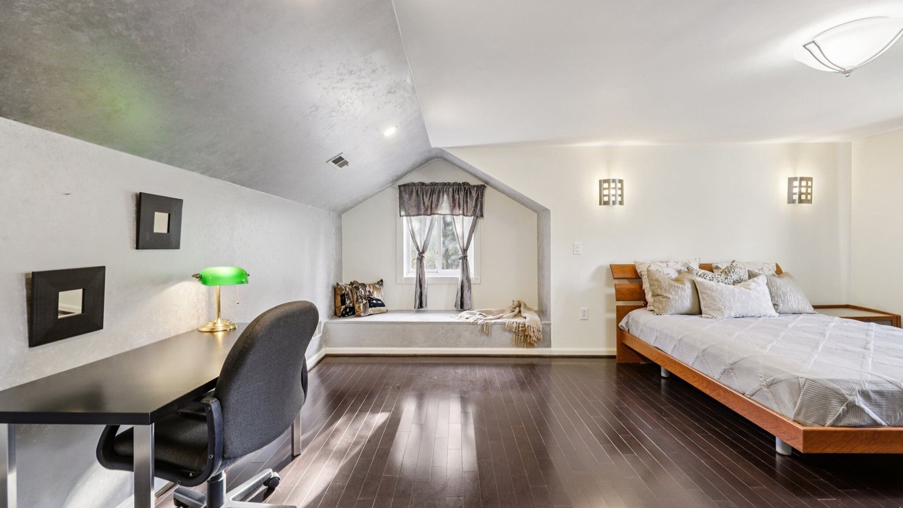 Photo of Bedroom in Bethesda