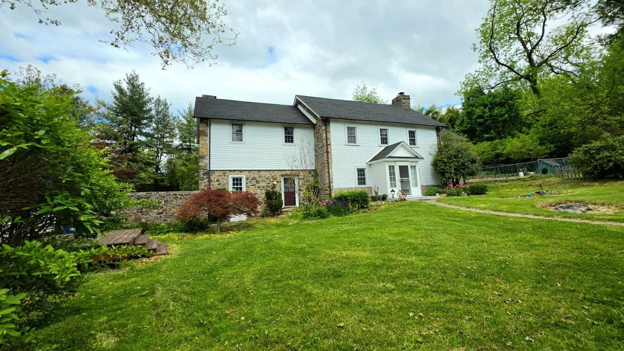 Photo of Outdoor in Valley Run