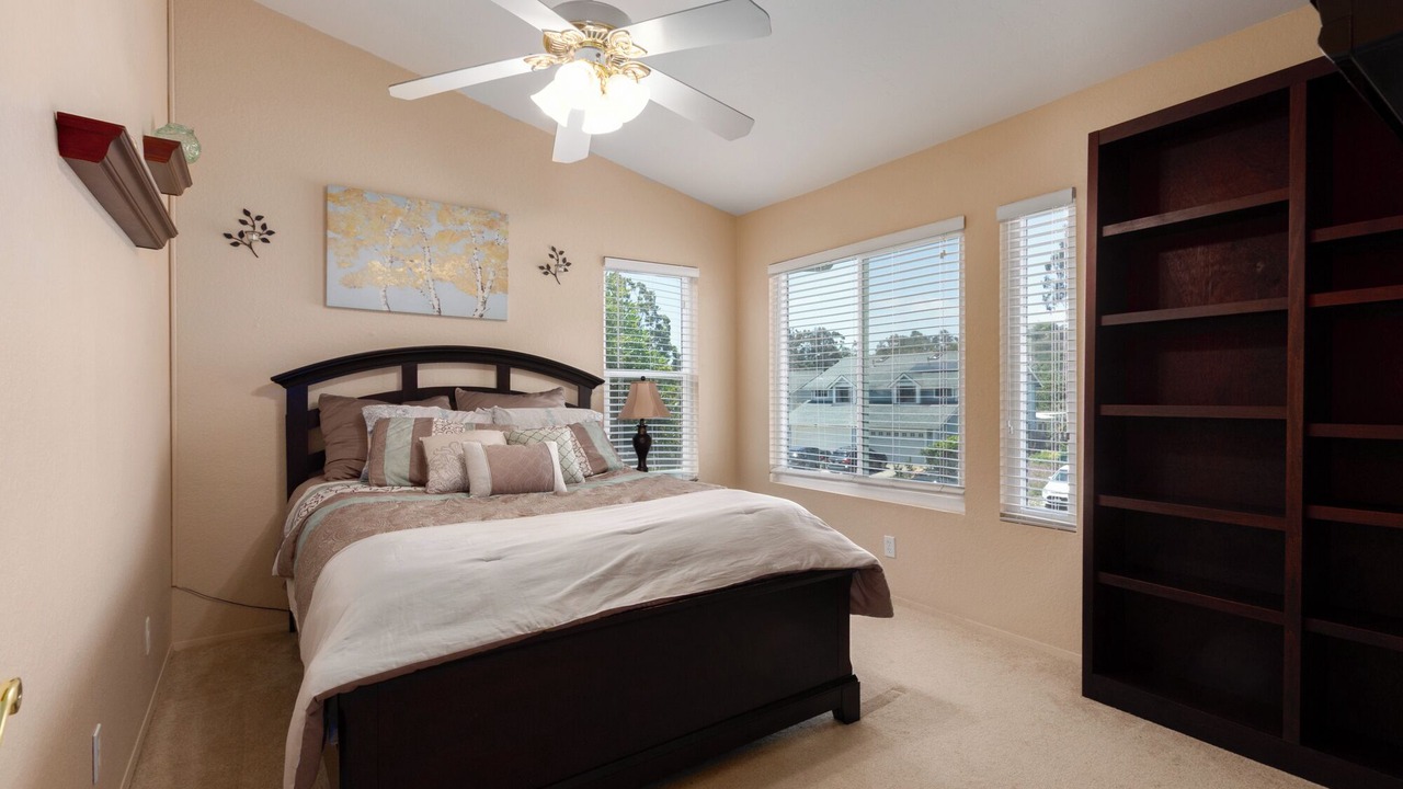 Photo of Bedroom in Scripps Ranch
