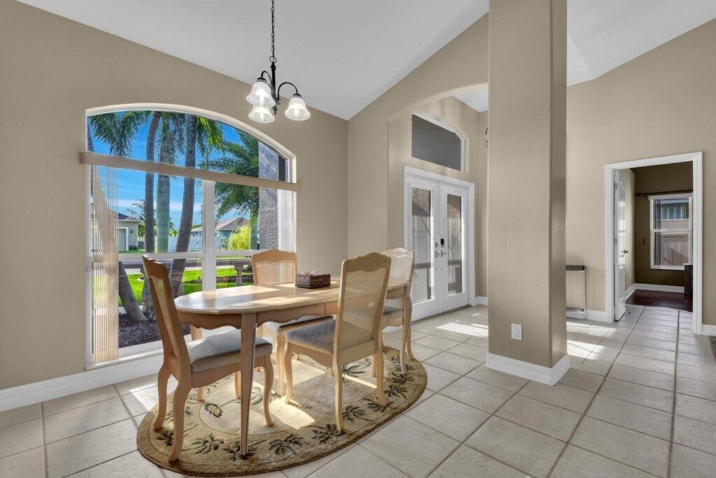 Photo of Livingroom in Fort Myers