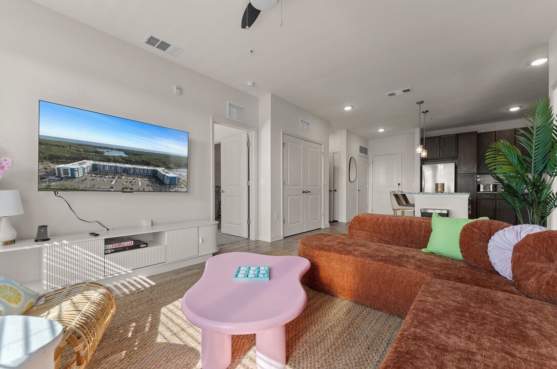 Photo of Livingroom in North Beach