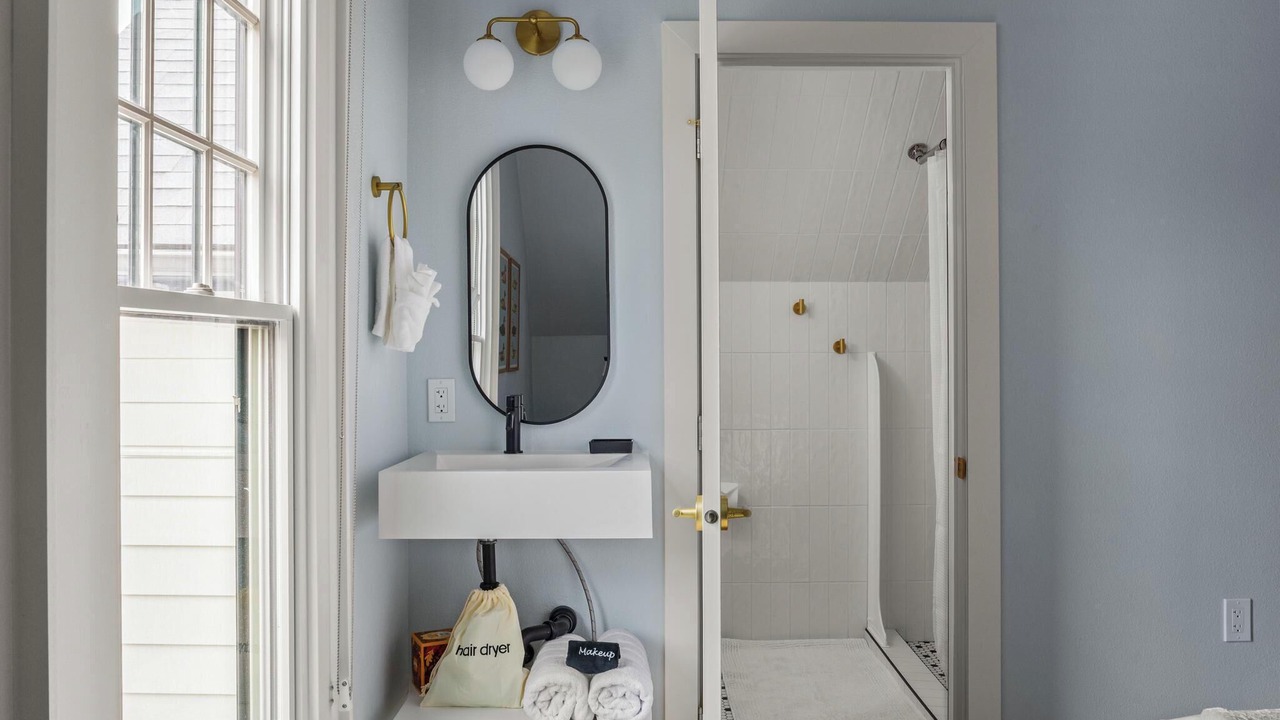 Photo of Bedroom in North End