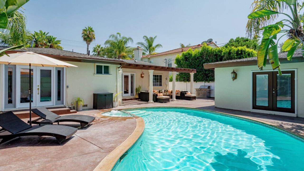Photo of Outdoor in North Hollywood