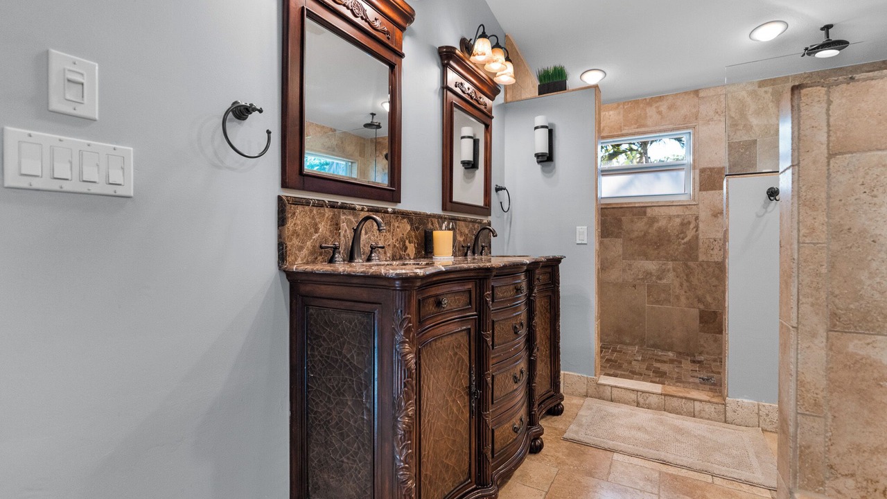 Photo of Bathroom in McGregor
