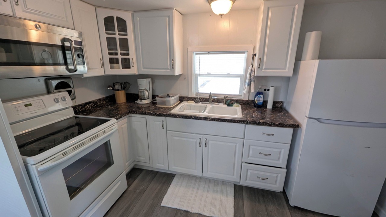 Photo of Kitchen in Laguna Beach
