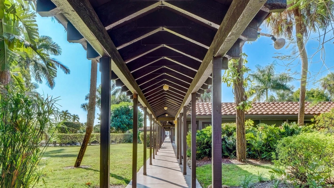 Photo of Outdoor in Naples