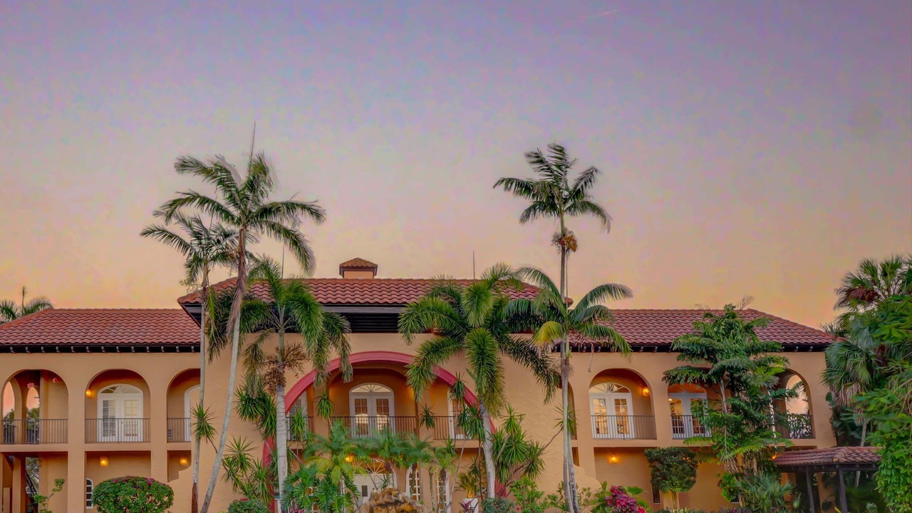 Photo of Outdoor in Naples