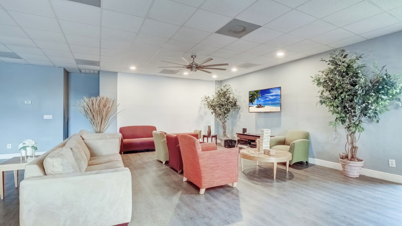 Photo of Livingroom in Naples