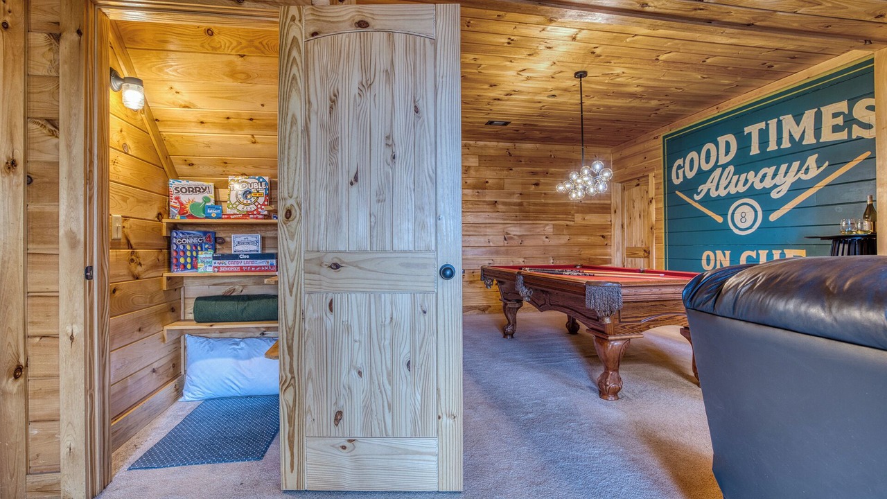 Photo of Bedroom in Talking Rock