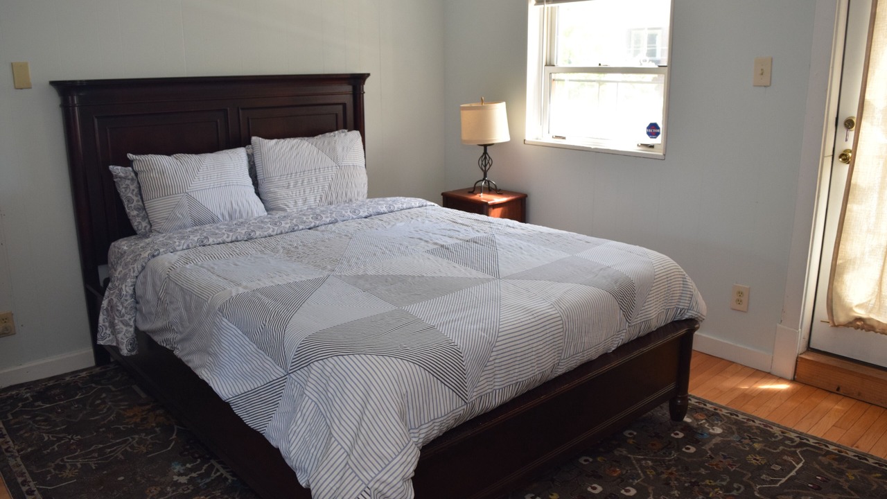Photo of Bedroom in Point Breeze North