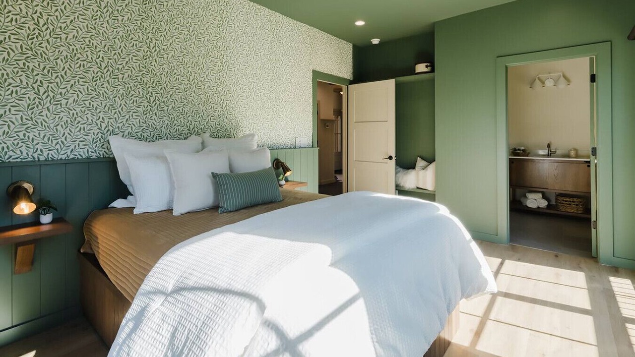 Photo of Bedroom in Old Fort