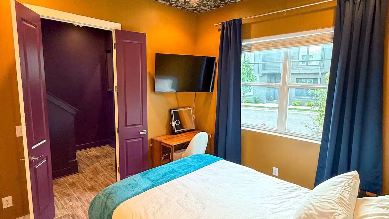 Photo of Bedroom in Katie Hill Neighborhood