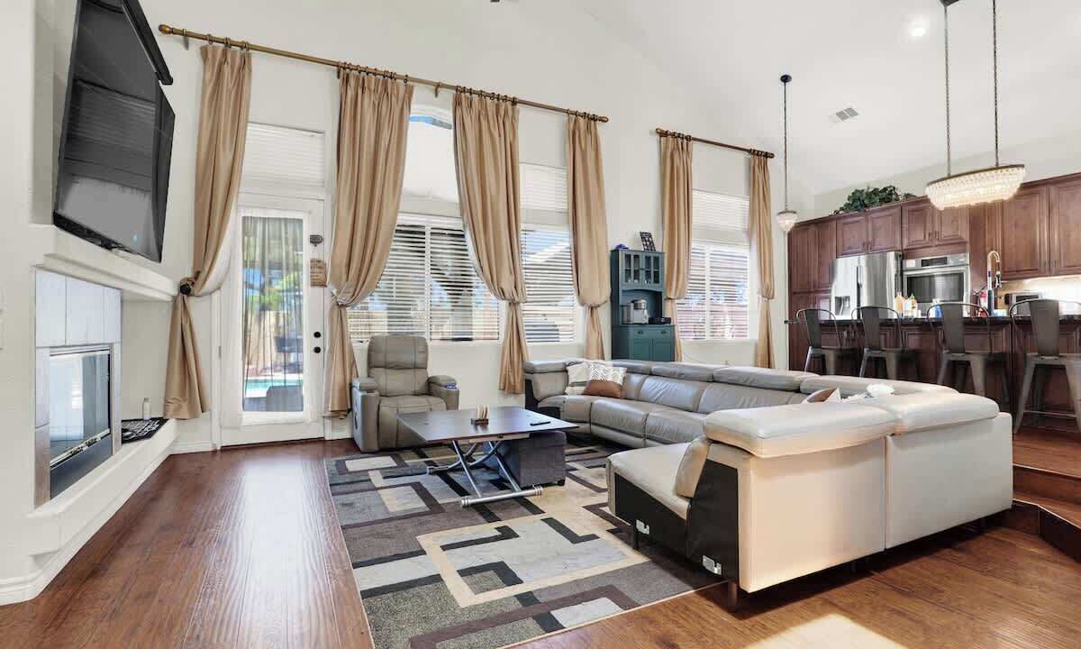 Photo of Bedroom in Silverado Ranch