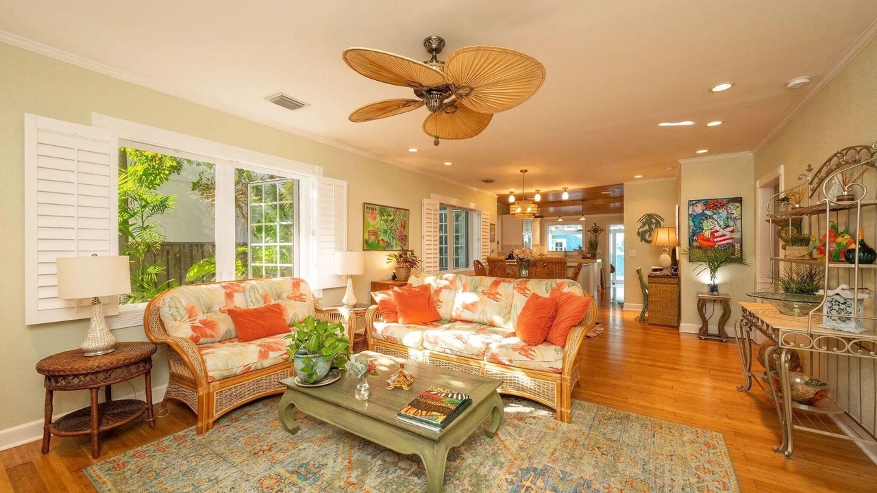 Photo of Livingroom in New Town