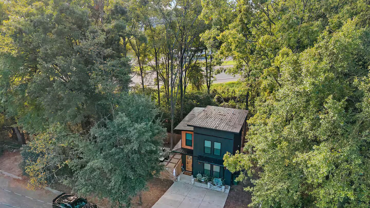 Photo of Outdoor in Arrowood