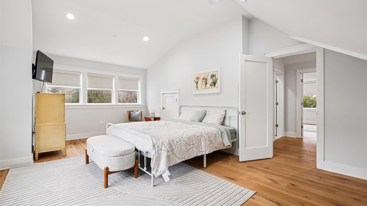 Photo of Bedroom in Potomac