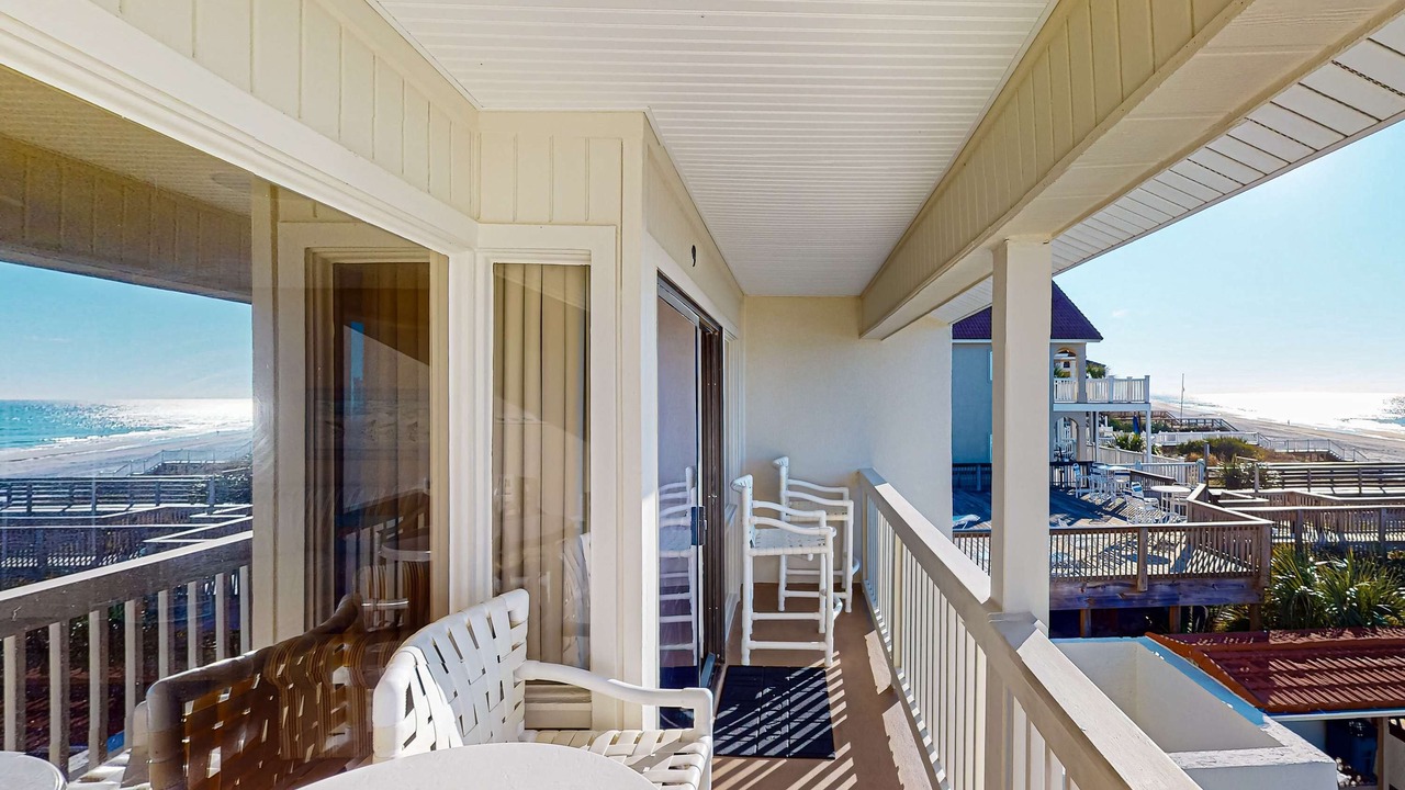 Photo of Outdoor in Fort Bay
