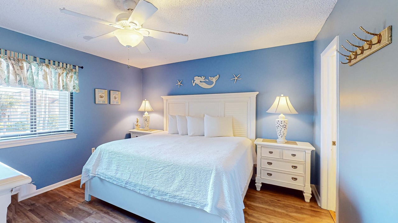 Photo of Bedroom in Fort Bay