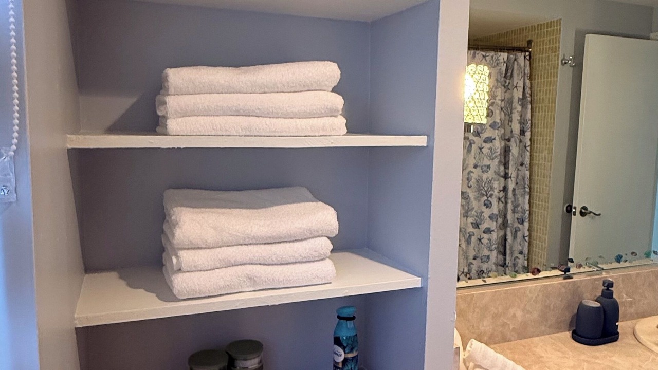 Photo of Bathroom in Edgewater