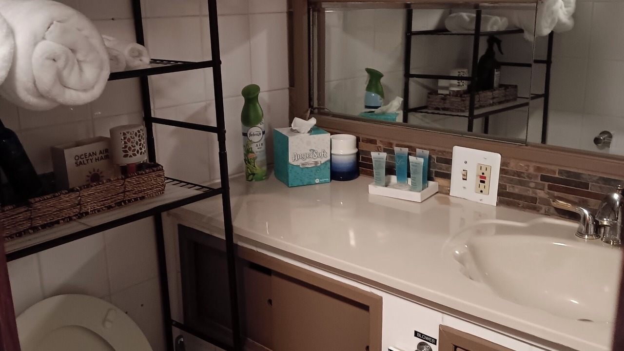 Photo of Bathroom in Midtown