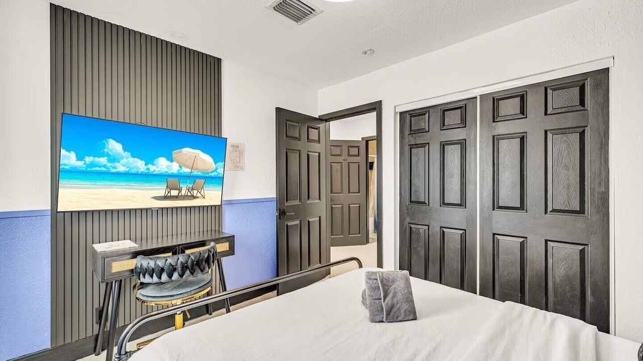 Photo of Bedroom in Edgewood