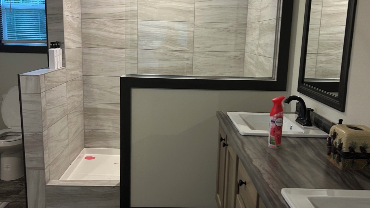 Photo of Bathroom in Clarkesville