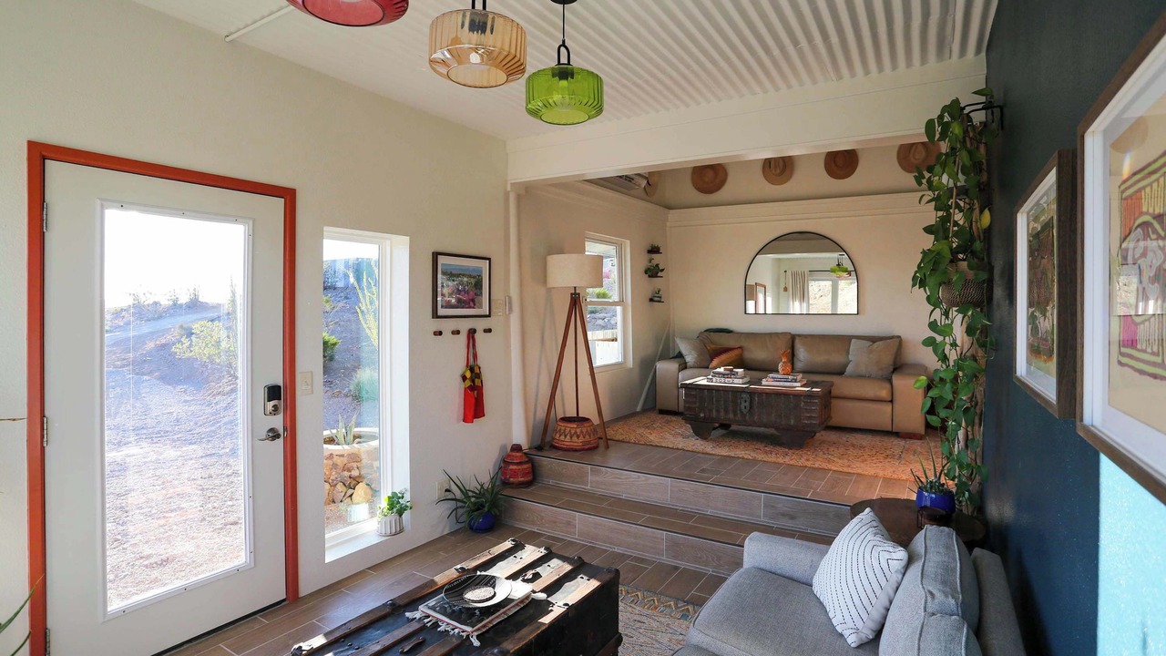 Photo of Livingroom in Terlingua
