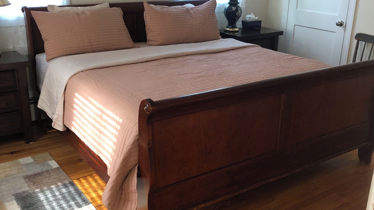 Photo of Bedroom in Middleburg