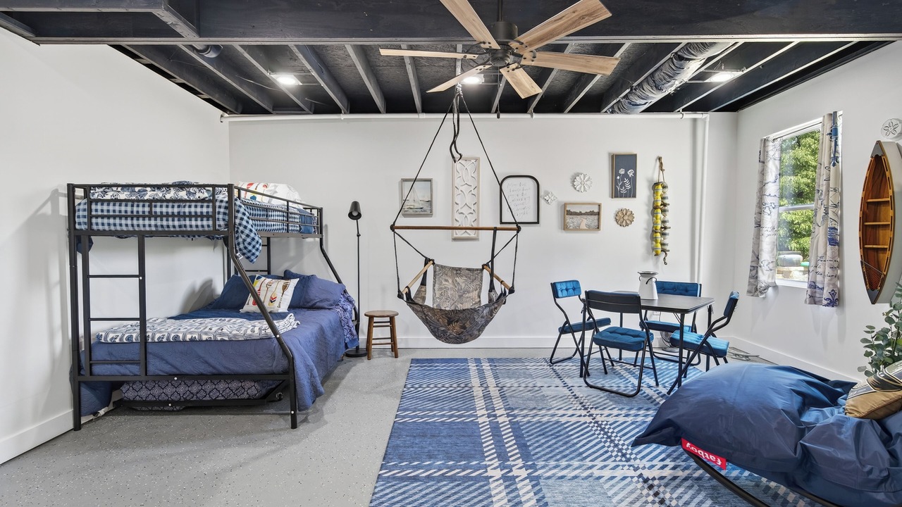 Photo of Bedroom in Dahlonega