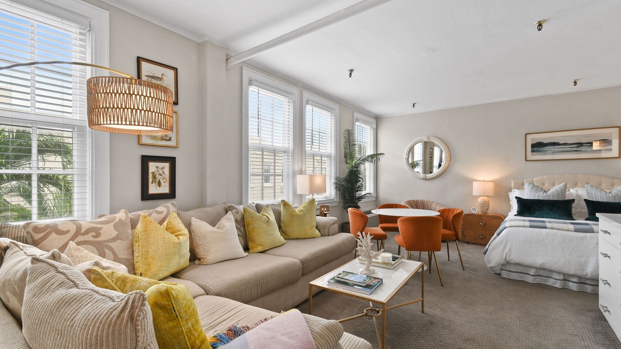 Photo of Livingroom in Palm Beach