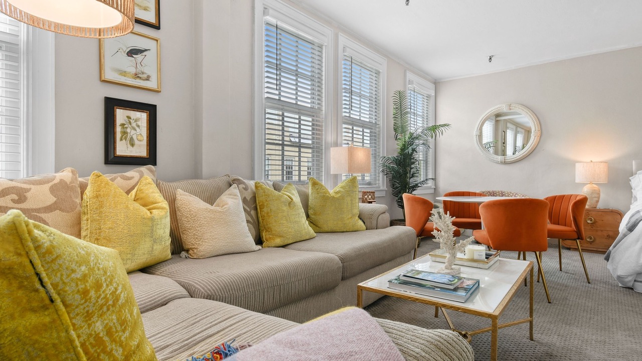 Photo of Livingroom in Palm Beach